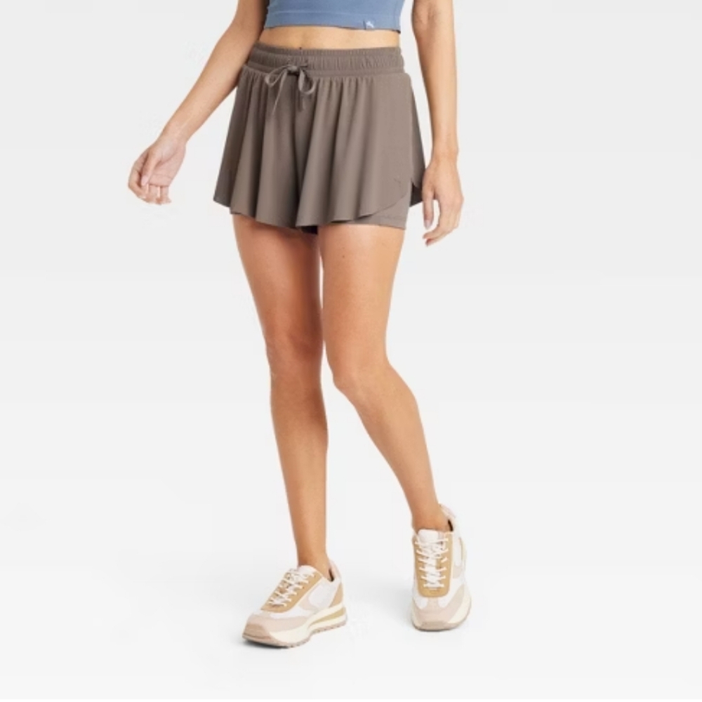 NWT joylab double layer run shorts 2.5"